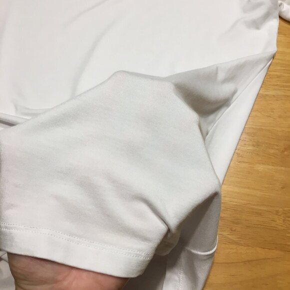 Tristan Classic White V-Neck Tee - Picture 12 of 15